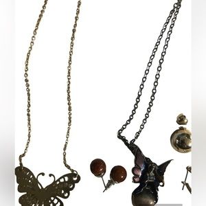 Jewelry 3 necklaces 3 pair of earrings